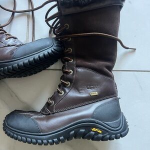 UGG Men's Dark Brown and Black Snow Boots